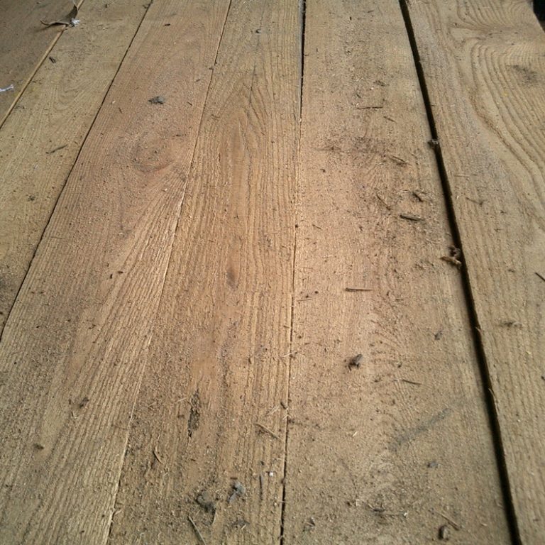 Reclaimed Barnwood Chestnut 3